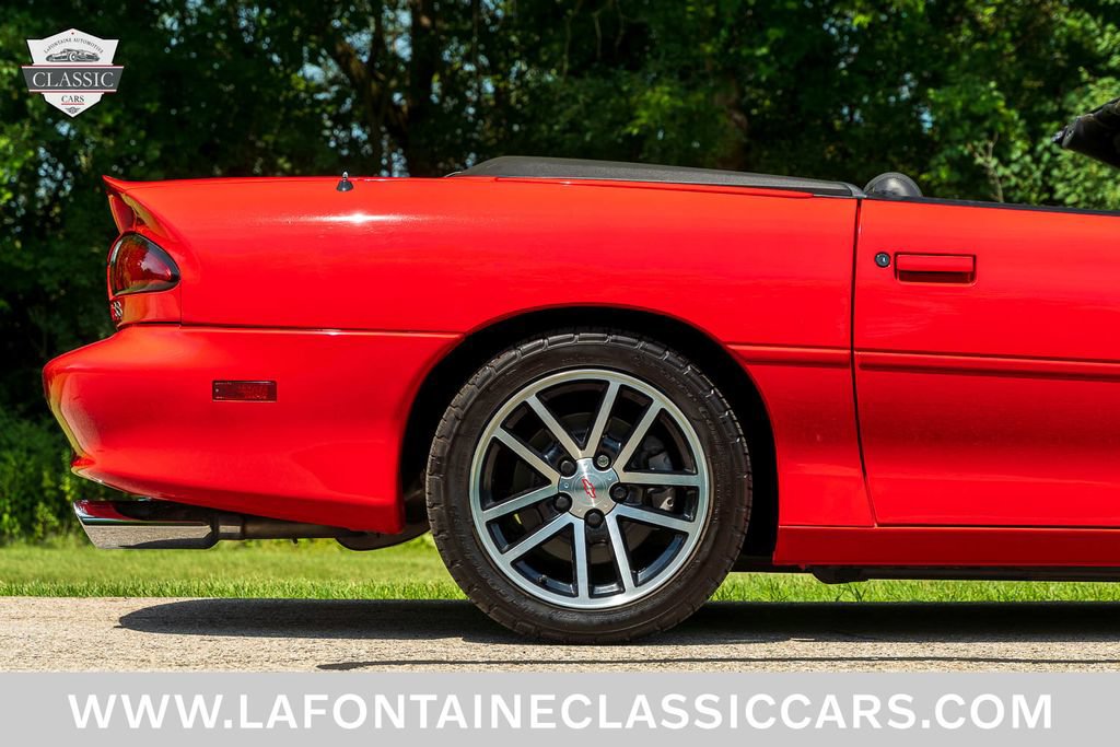 Used 2002 Chevrolet Camaro Z28 w/ SS Performance/Appearance Pkg RWD image 54