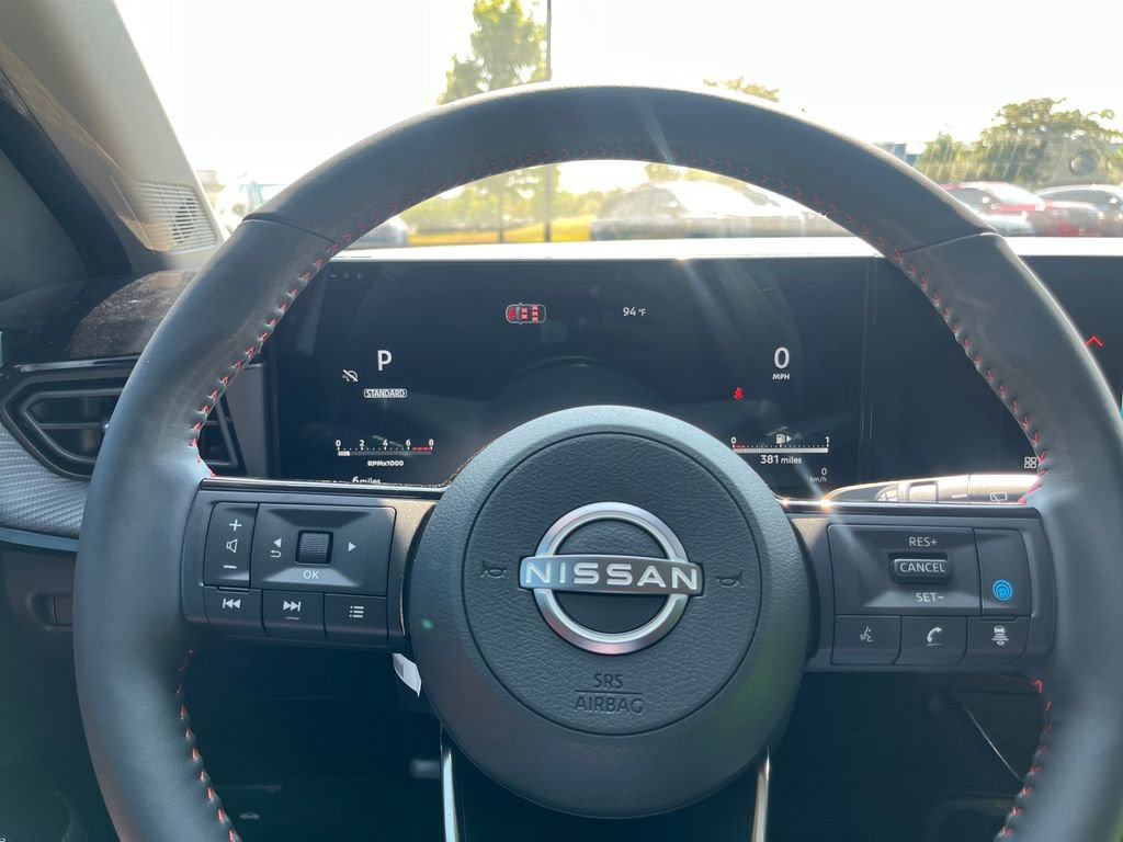 New 2027 Nissan Kicks SR w/ SR Premium Package FWD image 43
