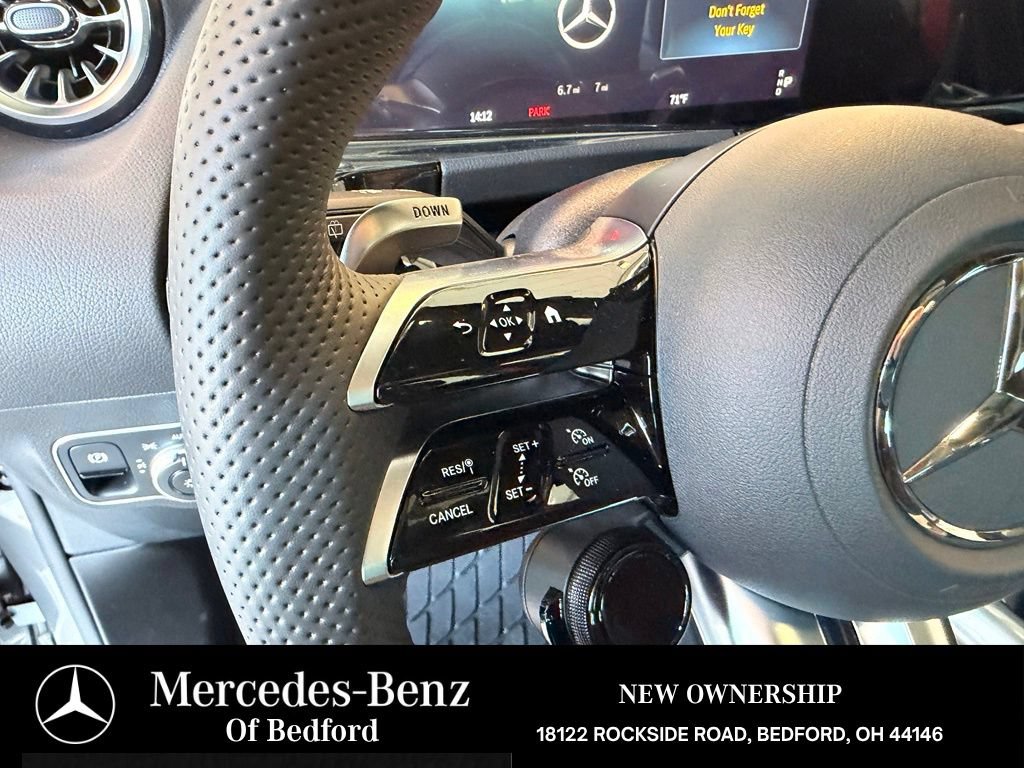 New 2026 Mercedes-Benz GLA 35 AMG 4MATIC image 11