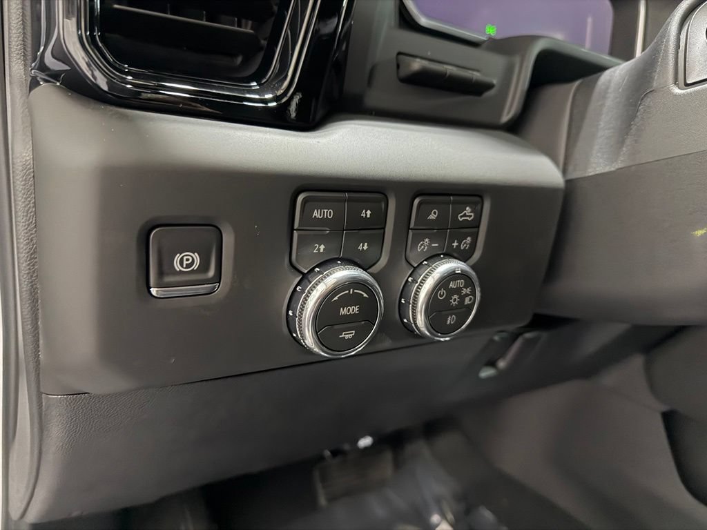 New 2026 GMC Sierra 2500 AT4 w/ AT4 Premium Plus Package AWD/4WD image 14