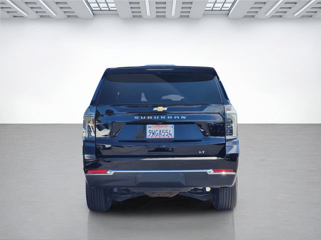 Used 2026 Chevrolet Suburban LT w/ Comfort Package AWD/4WD image 5