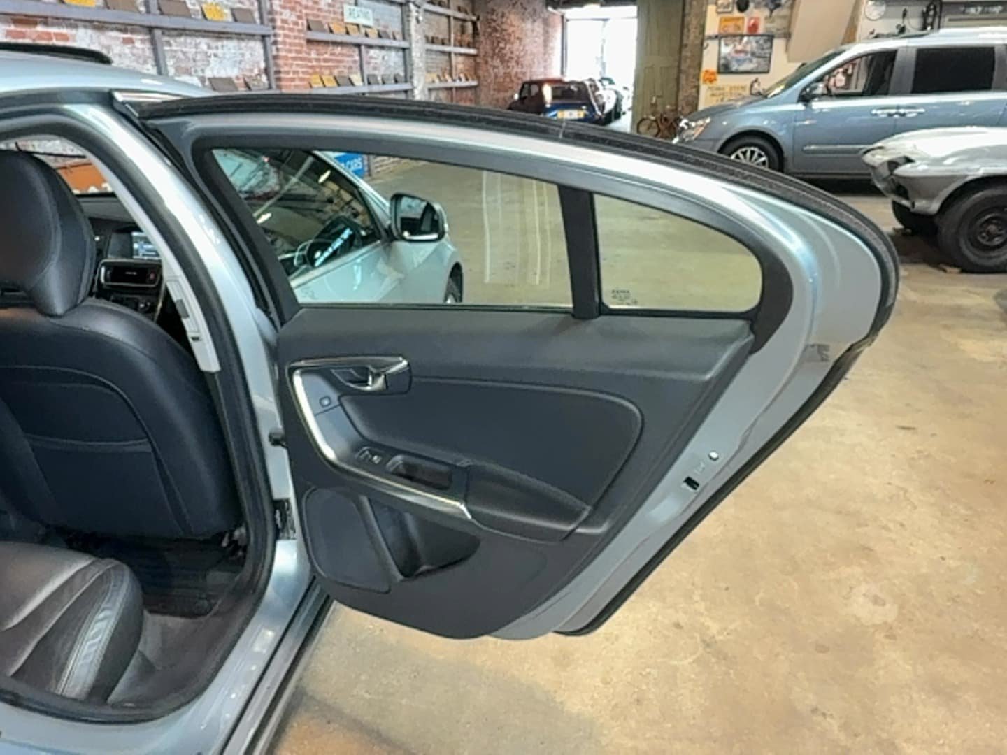 Used 2013 Volvo S60 T5 AWD/4WD image 63