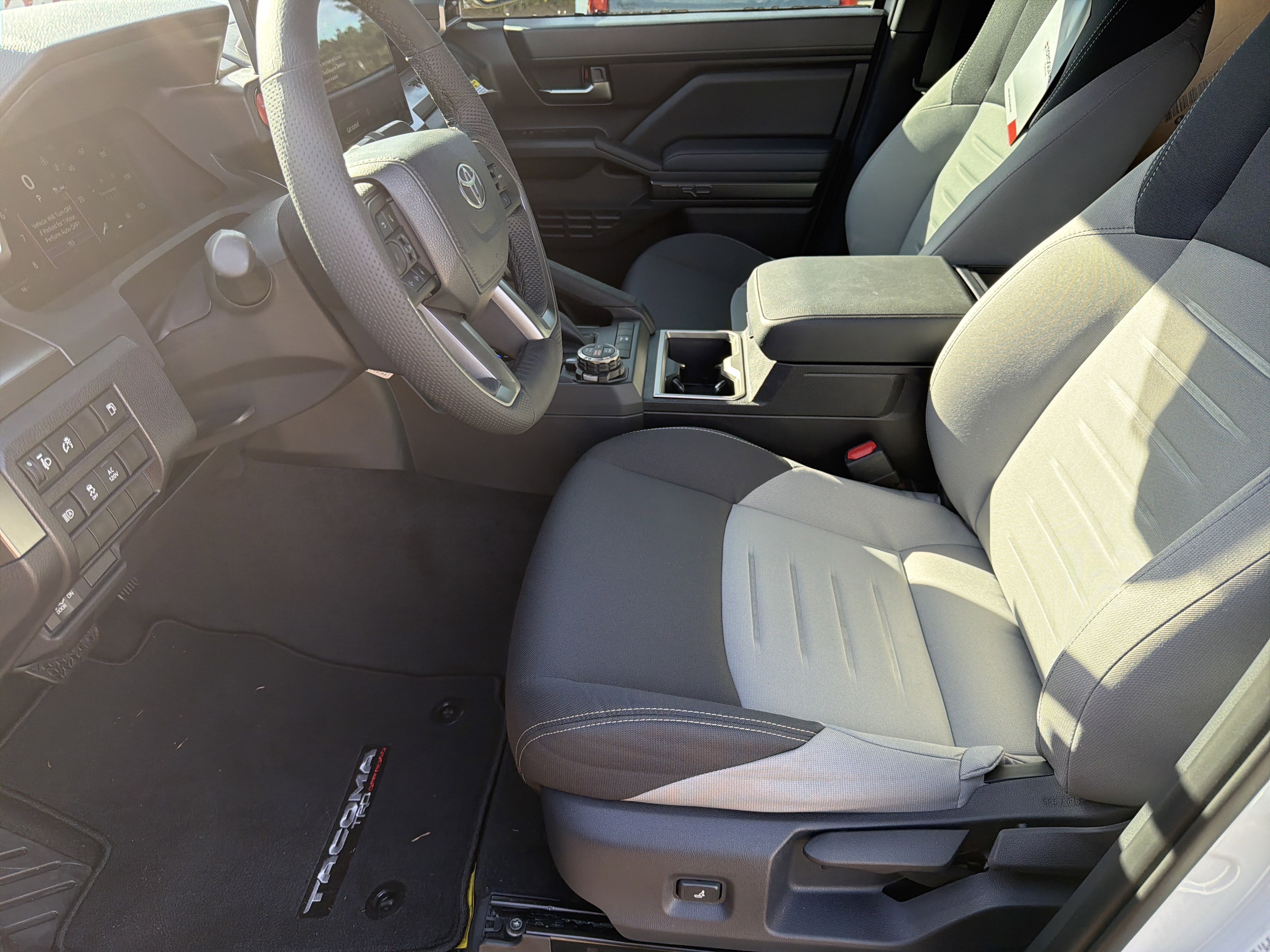 New 2025 Toyota Tacoma TRD Off-Road image 18