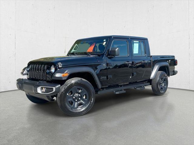 Certified 2023 Jeep Gladiator Sport w/ Trailer Tow Package image 1