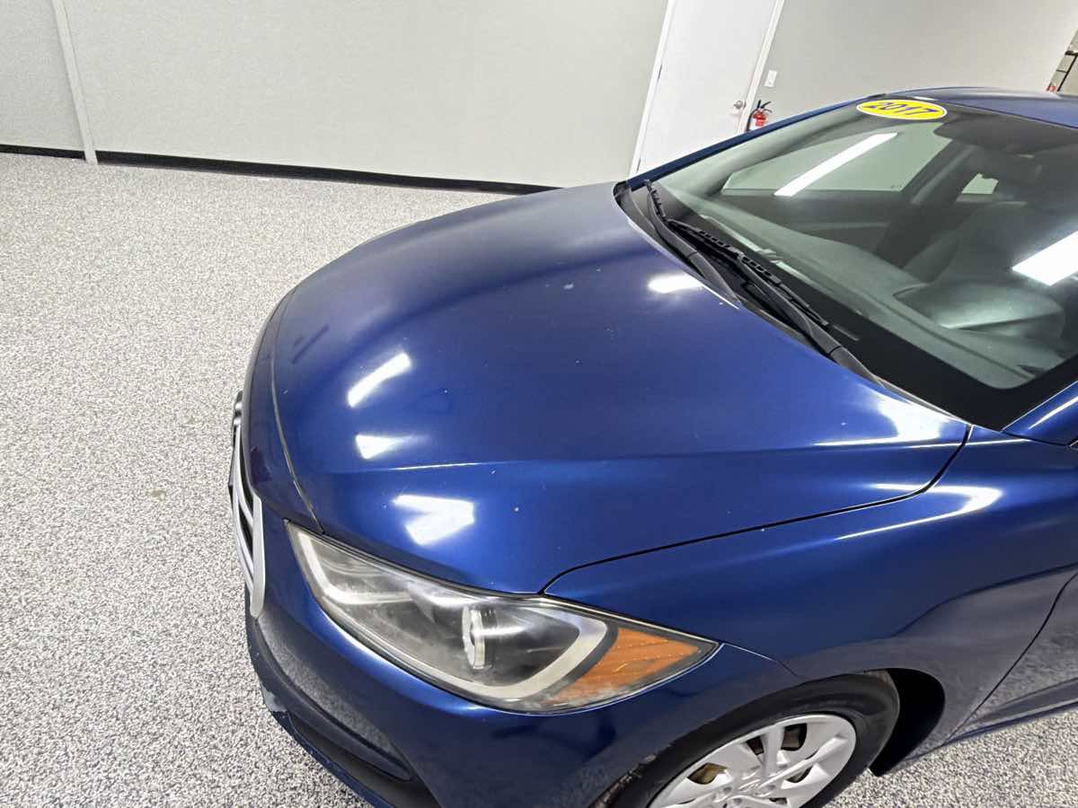 Used 2017 Hyundai Elantra SE FWD image 27