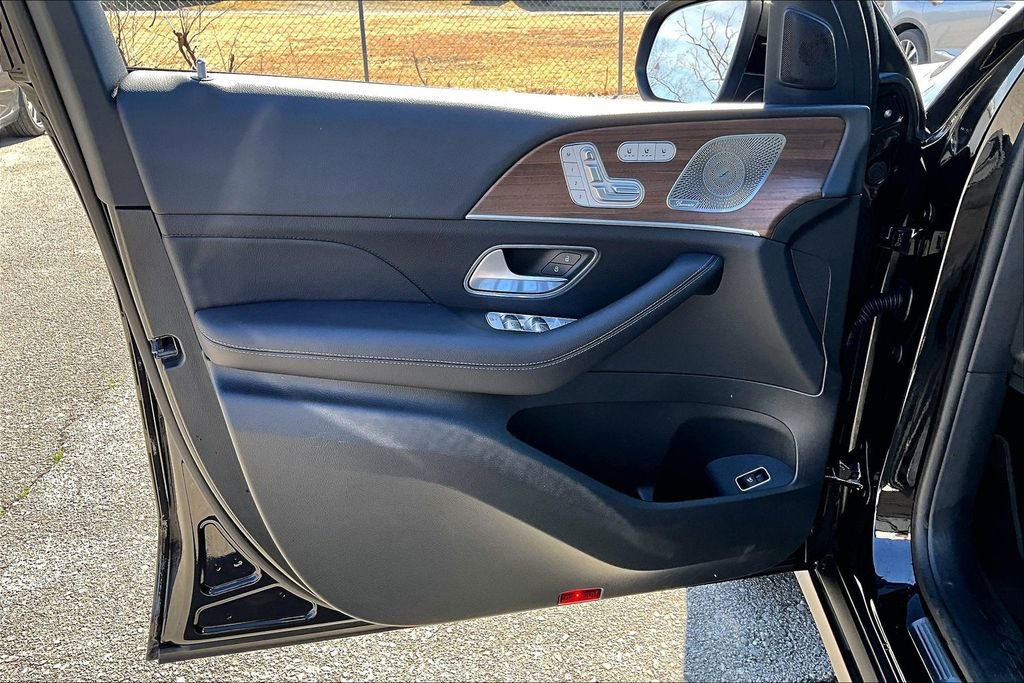 Used 2025 Mercedes-Benz GLE 350 4MATIC image 24