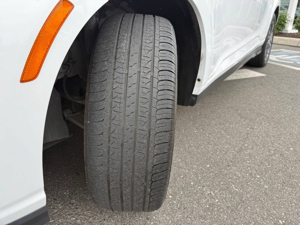 Certified 2023 Hyundai Kona Limited FWD image 31