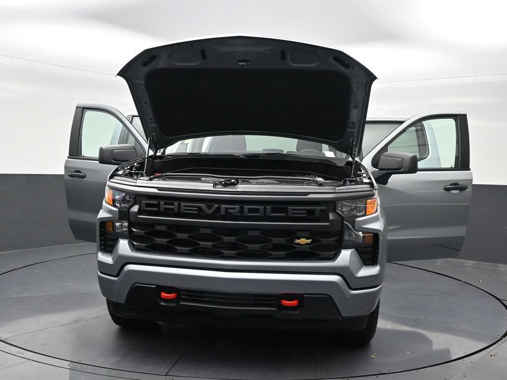 Used 2026 Chevrolet Silverado 1500 Custom RWD image 39