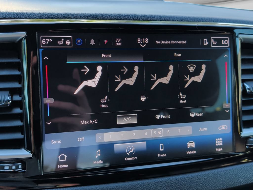Used 2025 Chrysler Pacifica Select FWD image 20