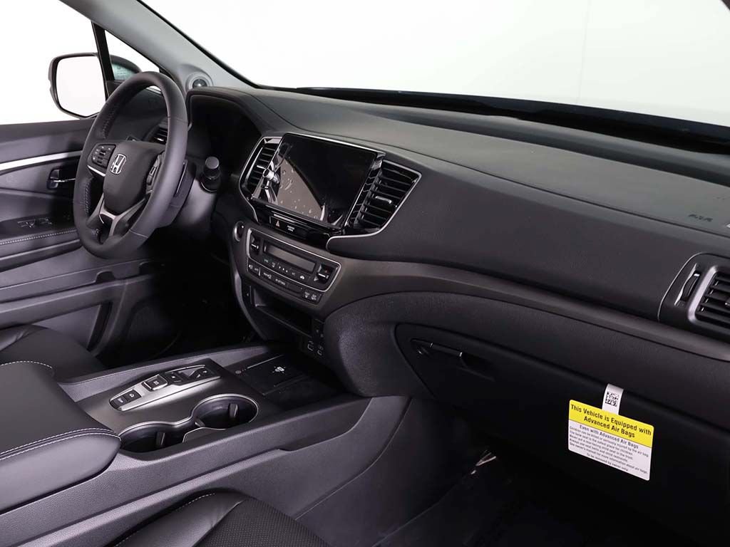 New 2026 Honda Ridgeline RTL image 17