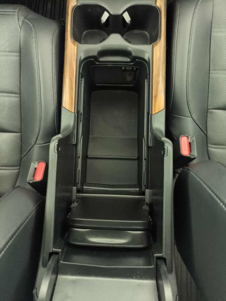 Used 2021 Honda CR-V Touring image 25