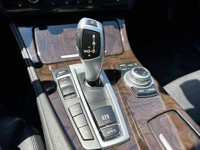 Used 2013 BMW 535i xDrive Sedan AWD/4WD image 16