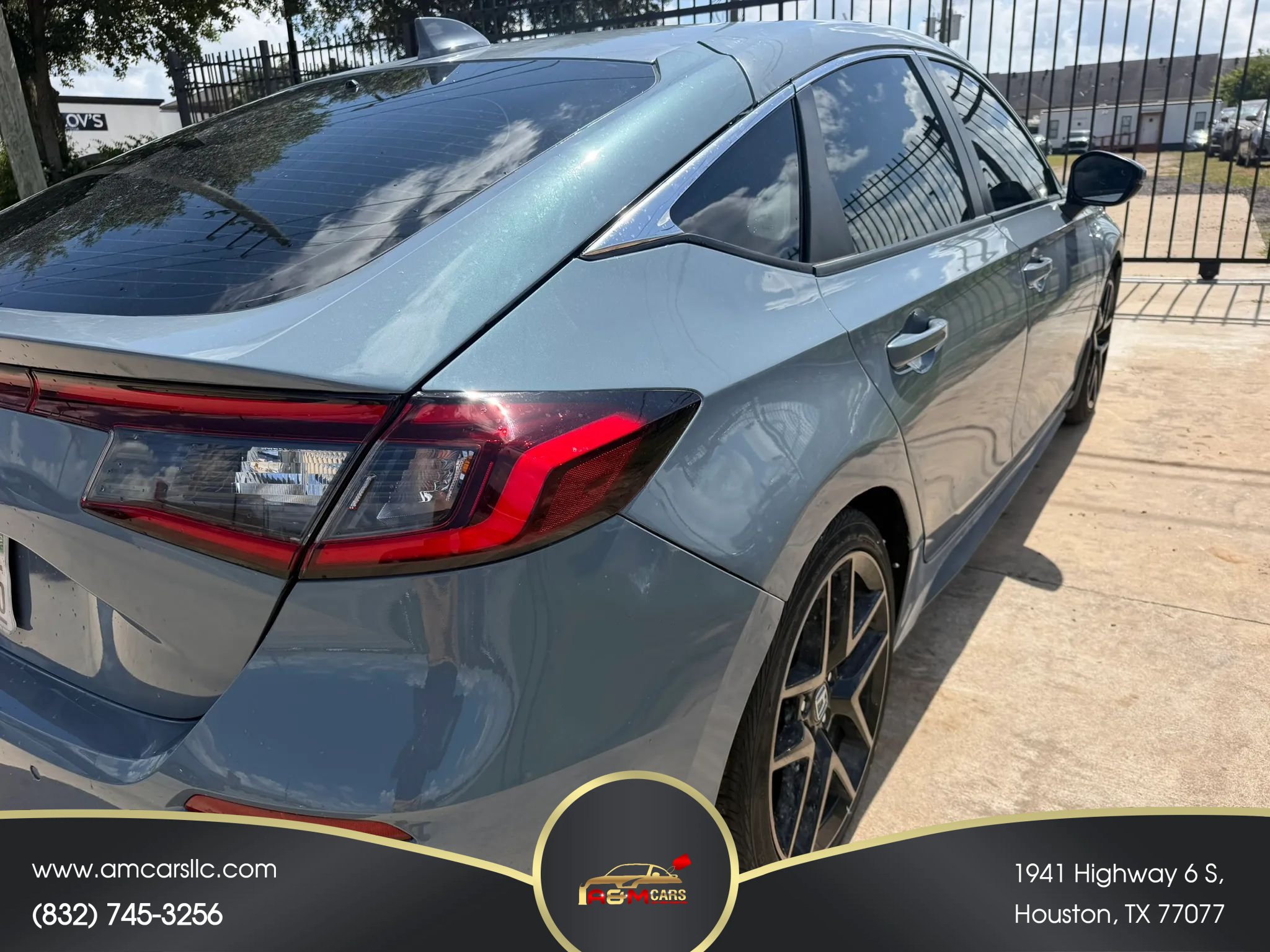 Used 2022 Honda Civic Sport Touring image 3