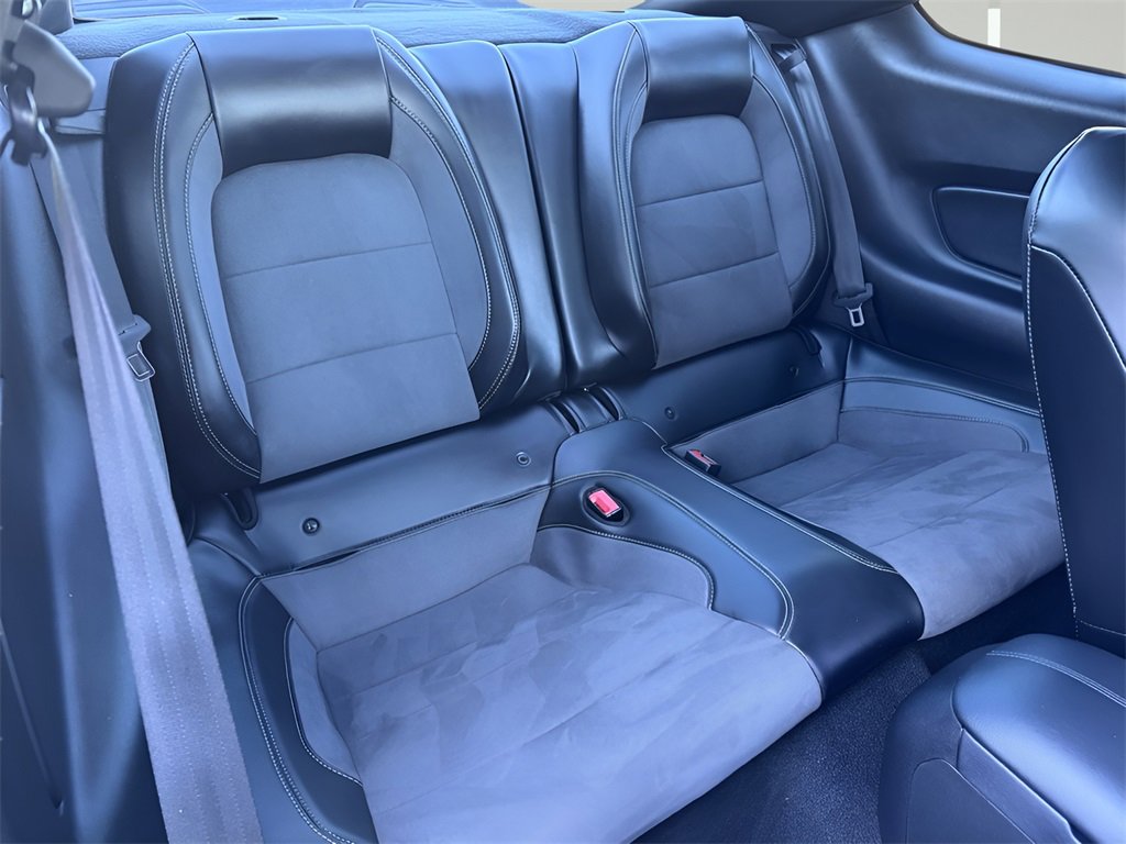 Used 2019 Ford Mustang Shelby GT350 w/ Technology Package image 32