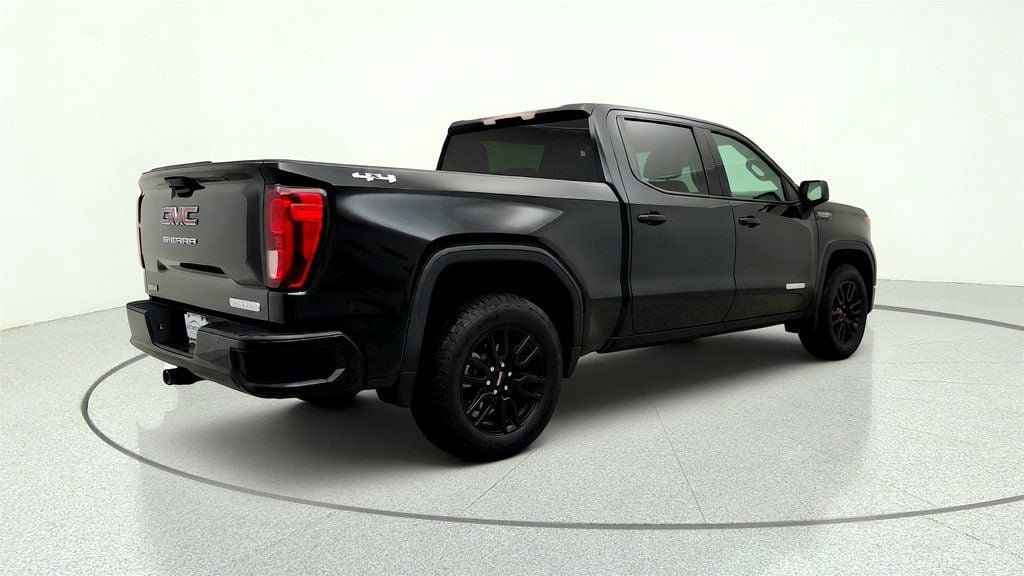 Used 2023 GMC Sierra 1500 Elevation AWD/4WD image 5