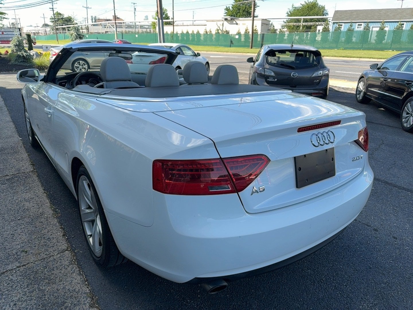 Used 2013 Audi A5 2.0T Premium w/ Convenience Pkg FWD image 4