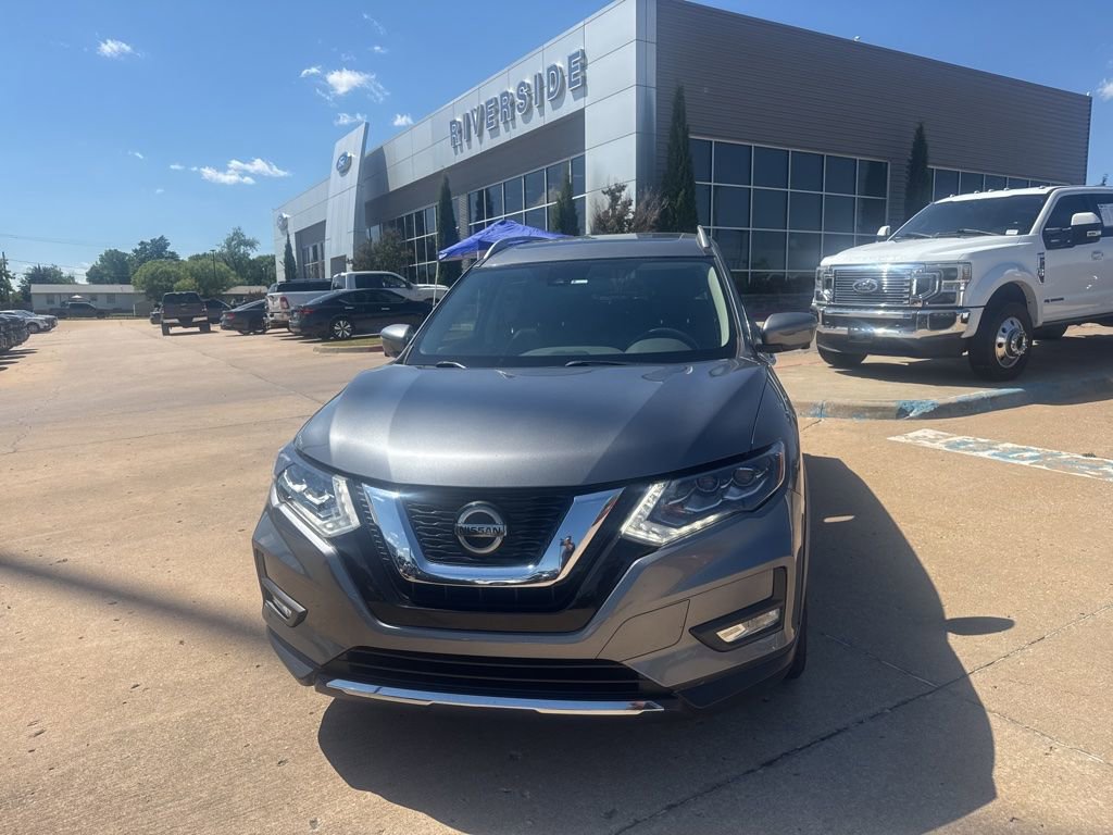 Used 2018 Nissan Rogue SL w/ Premium Package FWD image 7