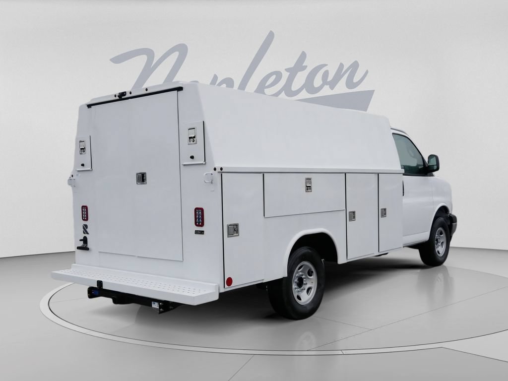 New 2026 Chevrolet Express 3500 w/ Power Convenience Package RWD image 5