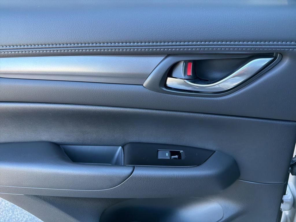 New 2025 MAZDA CX-5 AWD 2.5 S w/ Preferred Package image 23