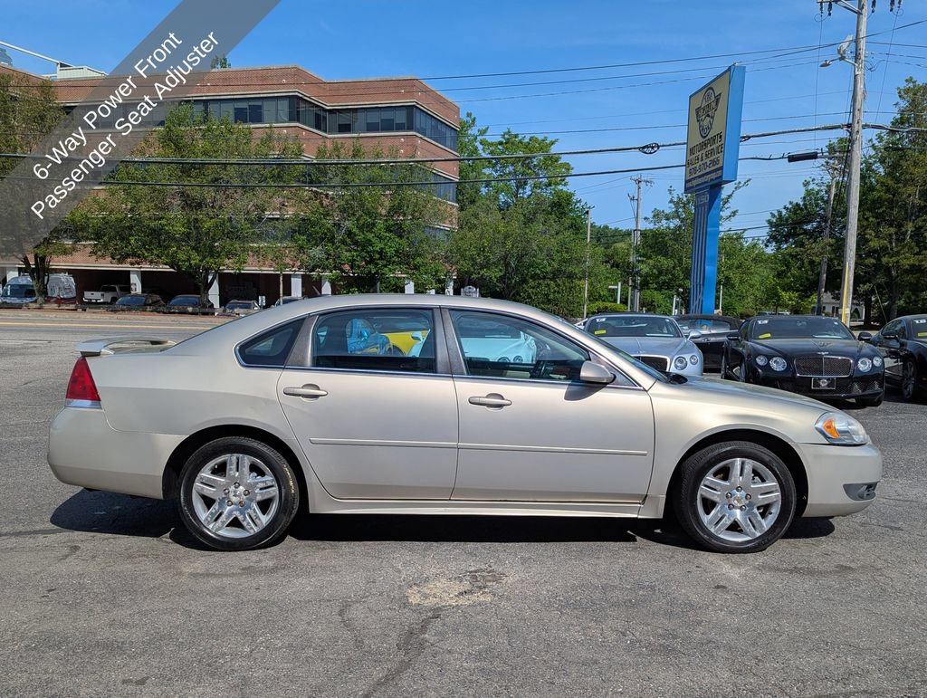Used 2011 Chevrolet Impala LT w/ Luxury Edition Package FWD image 7
