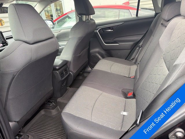 Used 2021 Toyota RAV4 XLE w/ XLE Grade Weather Package AWD/4WD image 12