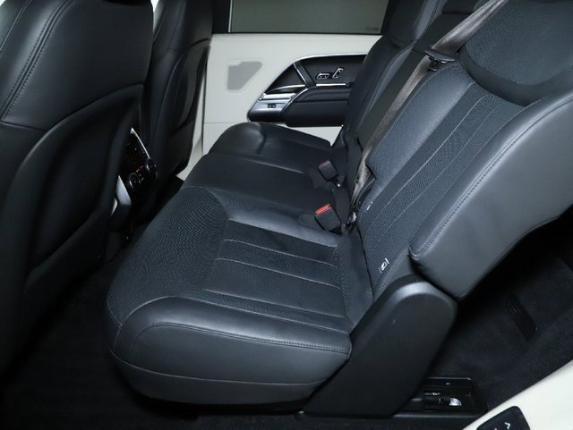 Certified 2022 Land Rover Range Rover Long Wheelbase SE image 28