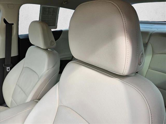 Used 2023 Chevrolet Malibu LT image 5