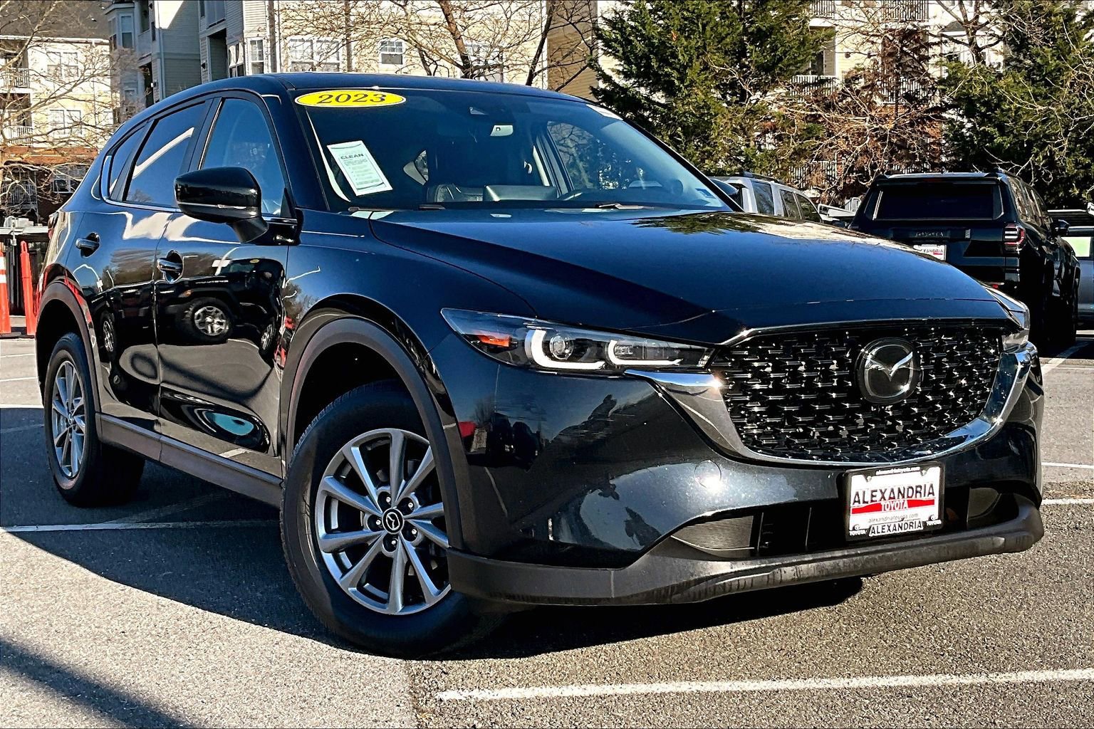 Used 2023 MAZDA CX-5 AWD 2.5 S w/ Preferred Package image 2