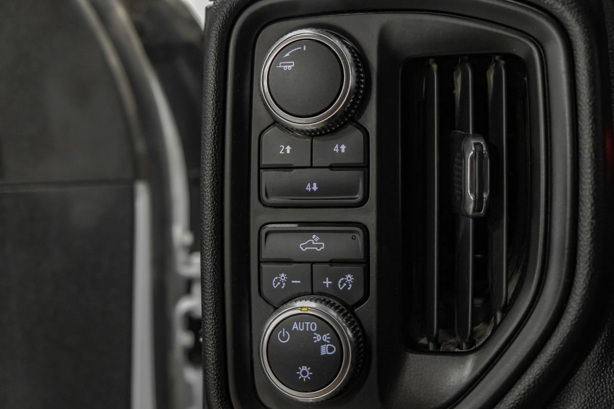 Used 2023 GMC Sierra 2500 Pro w/ Convenience Package image 26