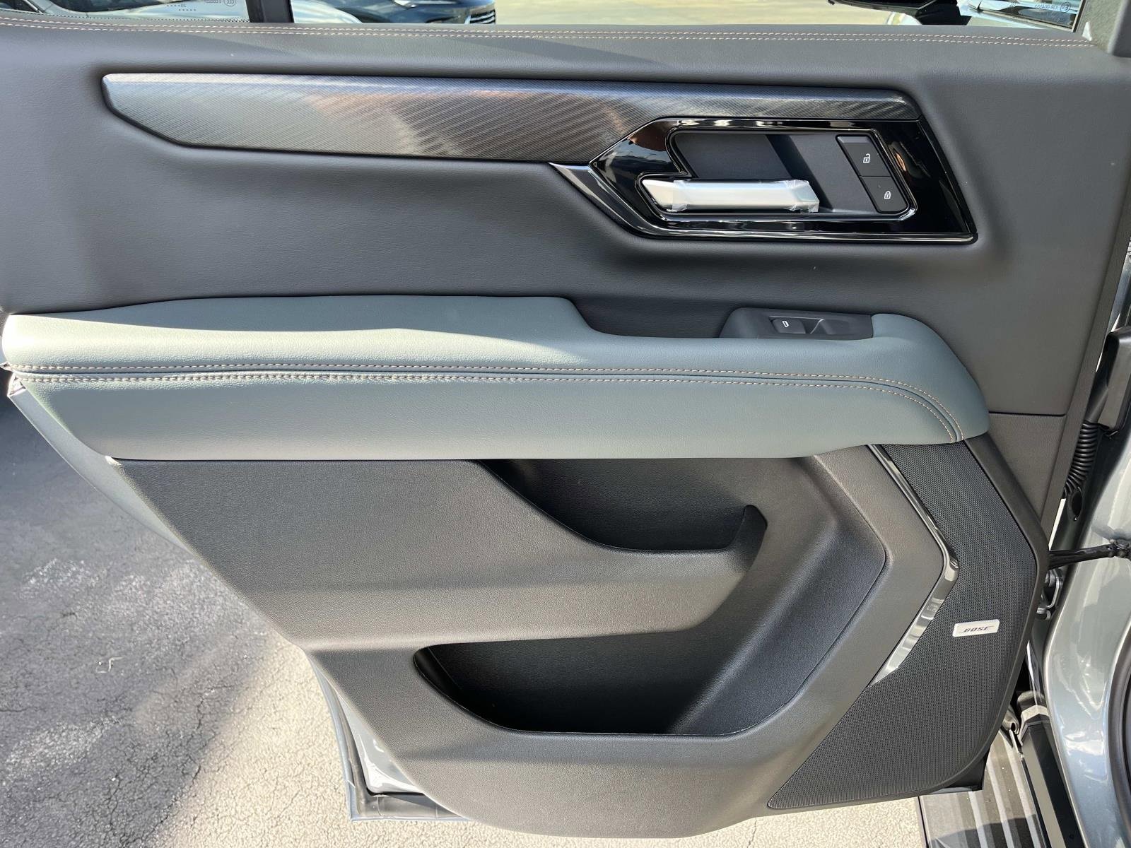 New 2026 GMC Yukon AT4 image 19