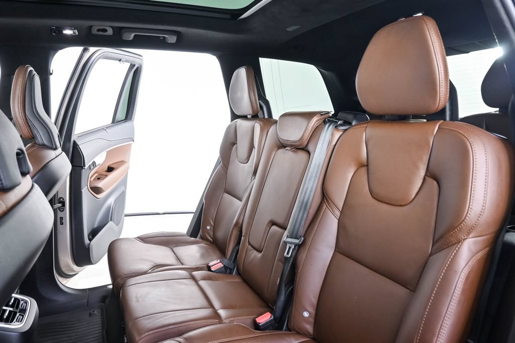 Certified 2024 Volvo XC90 B6 Ultimate w/ Lounge Package AWD/4WD image 23