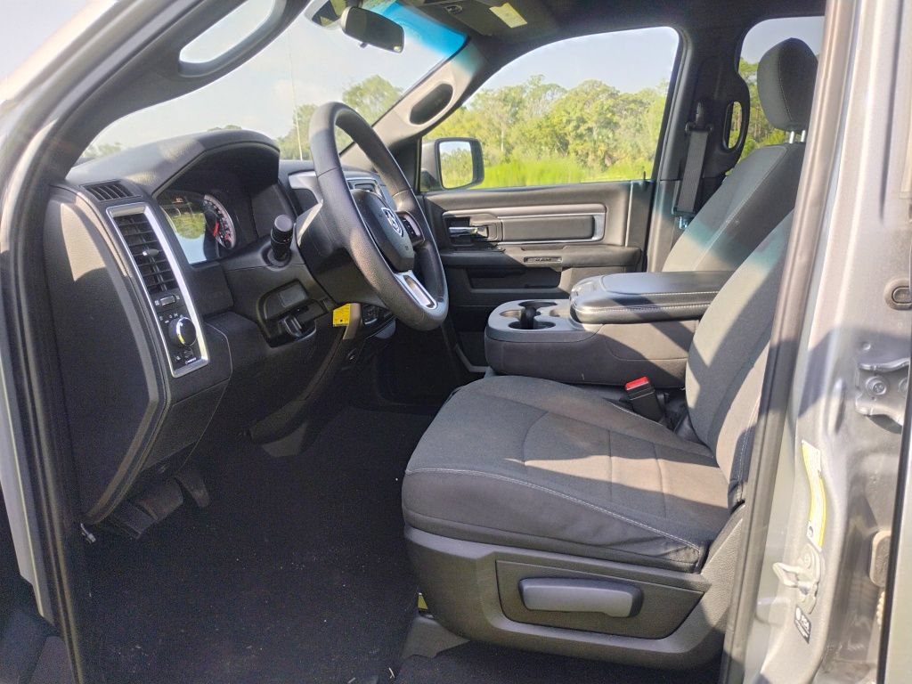 Certified 2024 RAM 1500 Warlock AWD/4WD image 10