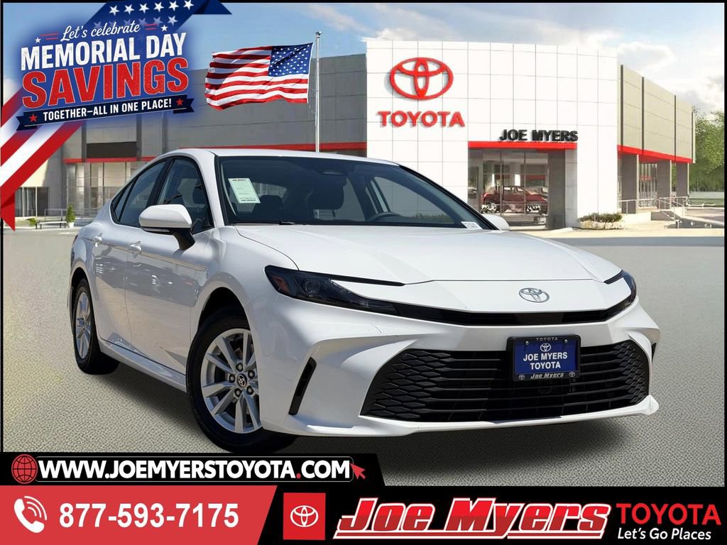 Used 2026 Toyota Camry LE FWD image 1