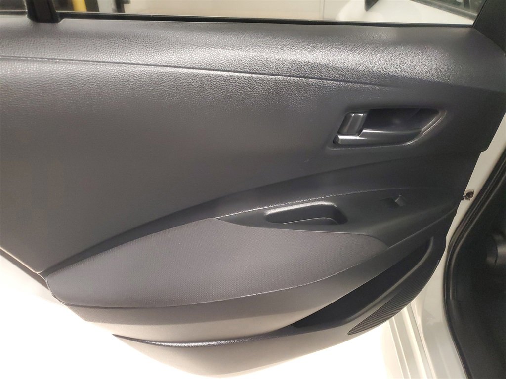 Used 2023 Toyota Corolla LE image 14