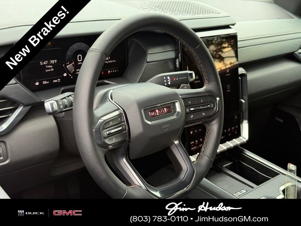 Certified 2024 GMC Acadia AT4 w/ Luxury Package AWD/4WD image 18