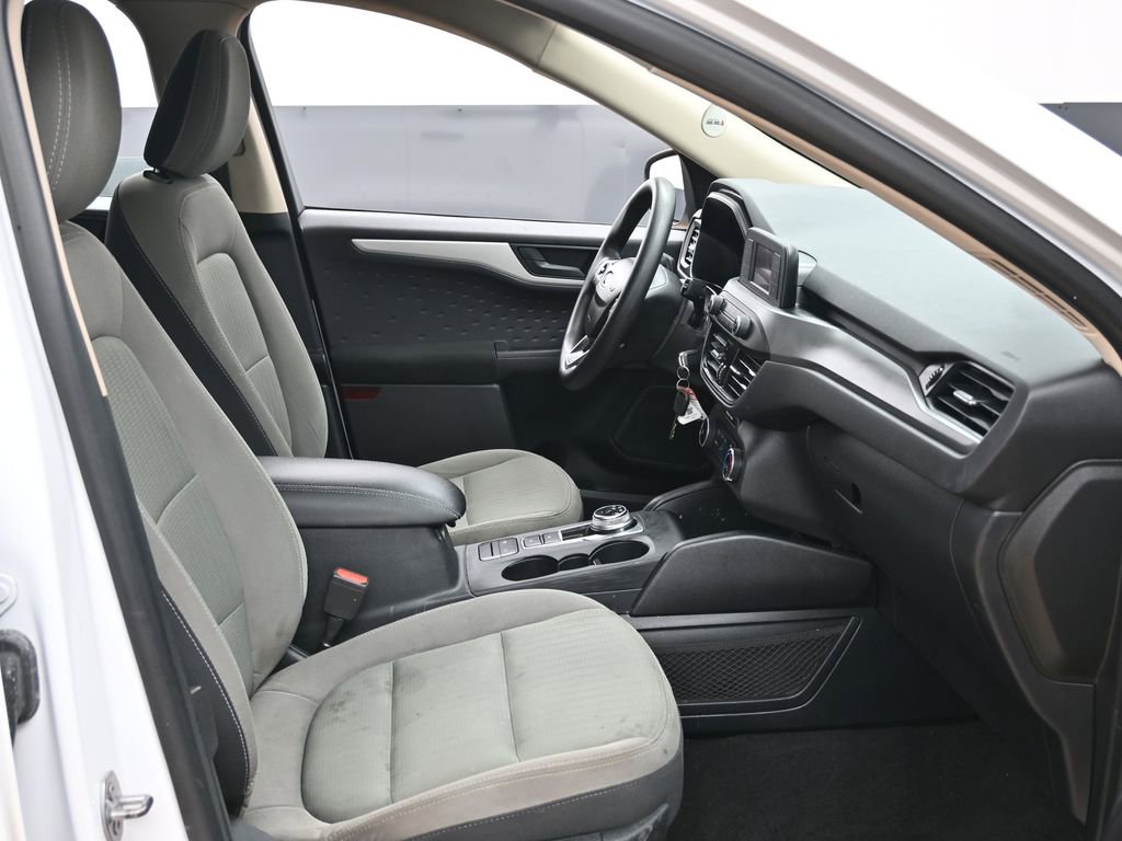 Used 2020 Ford Escape S image 34