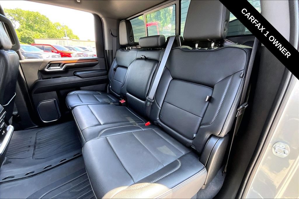 Used 2024 GMC Sierra 3500 Denali w/ Denali Reserve Package AWD/4WD image 22