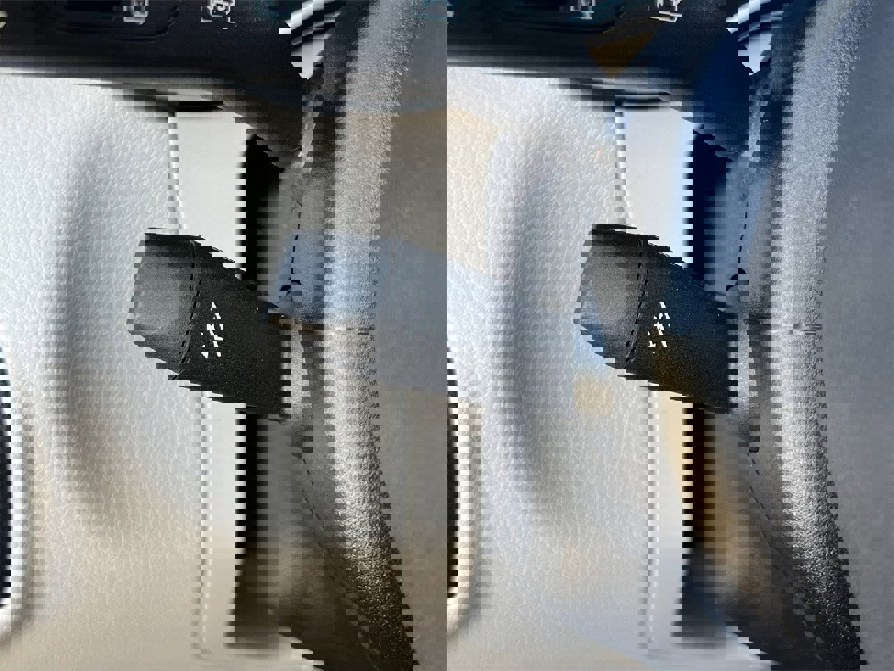 Used 2022 Mercedes-Benz GLC 300 image 13