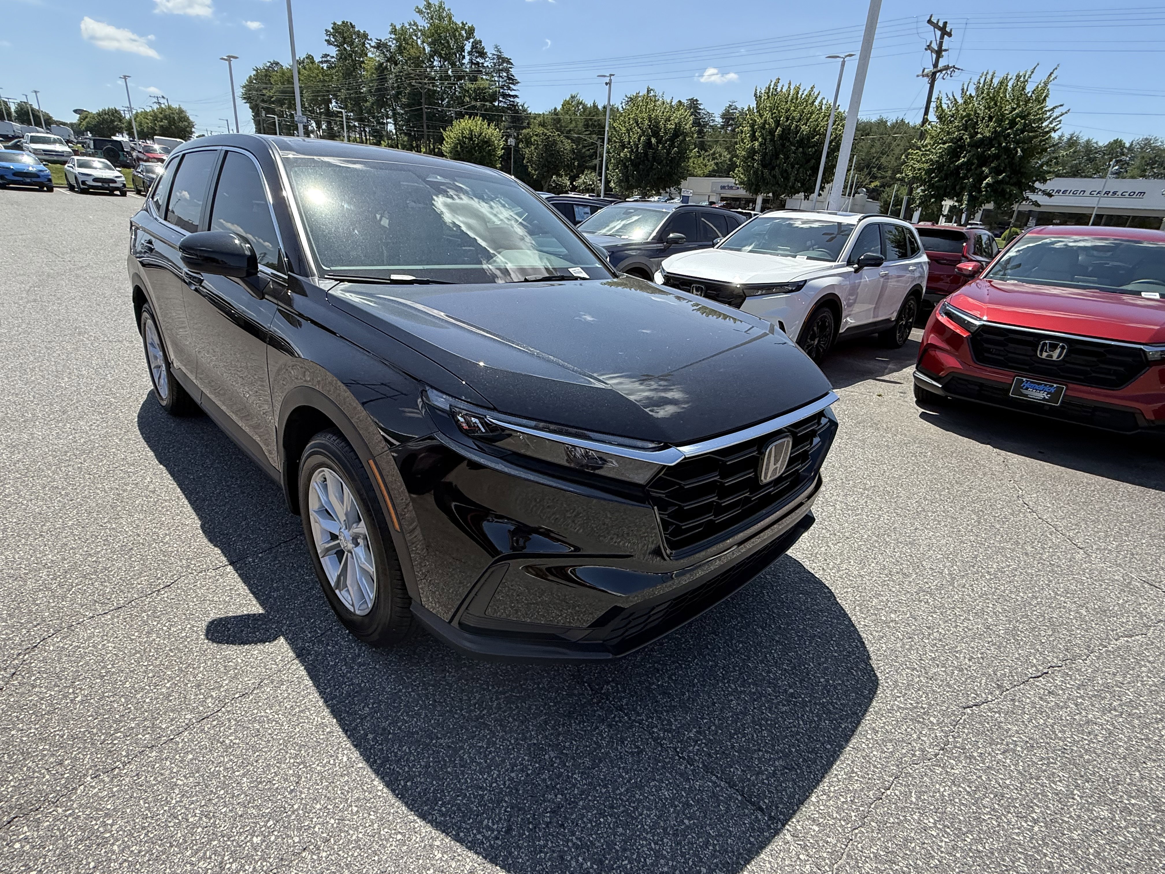 New 2025 Honda CR-V EX image 3