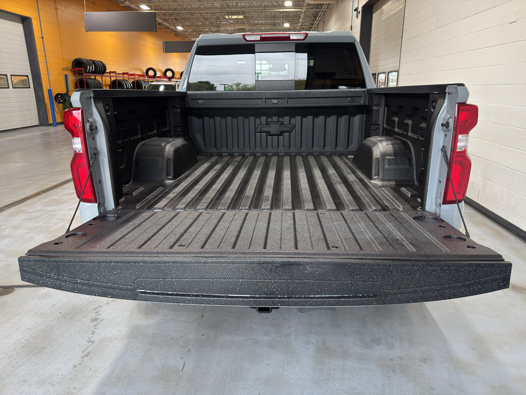 Used 2024 Chevrolet Silverado 1500 RST w/ Convenience Package II AWD/4WD image 23