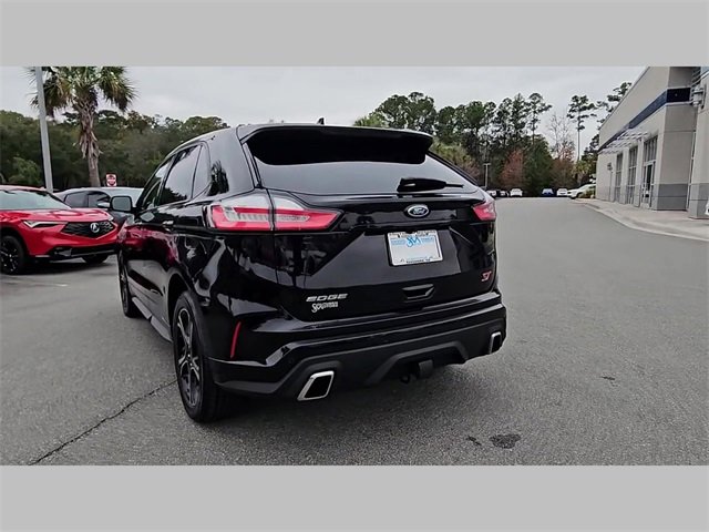 Used 2020 Ford Edge ST image 22