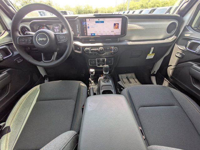 New 2025 Jeep Gladiator Sport image 13