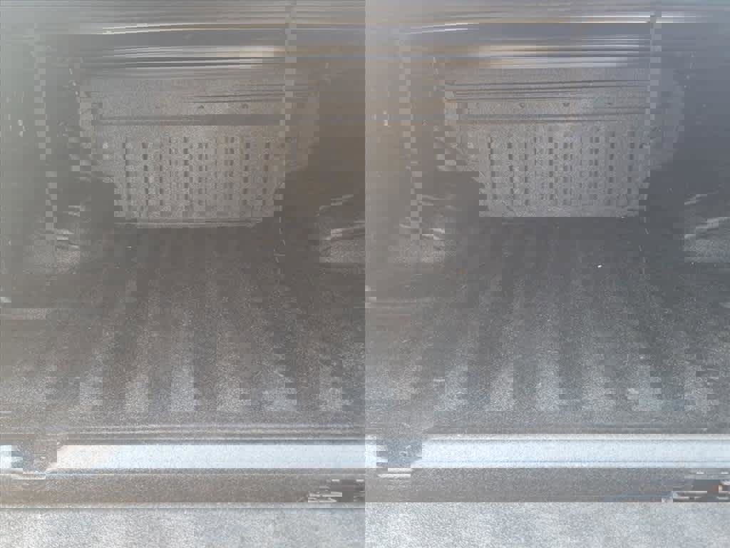 Used 2022 Nissan Frontier S w/ Technology Package image 19