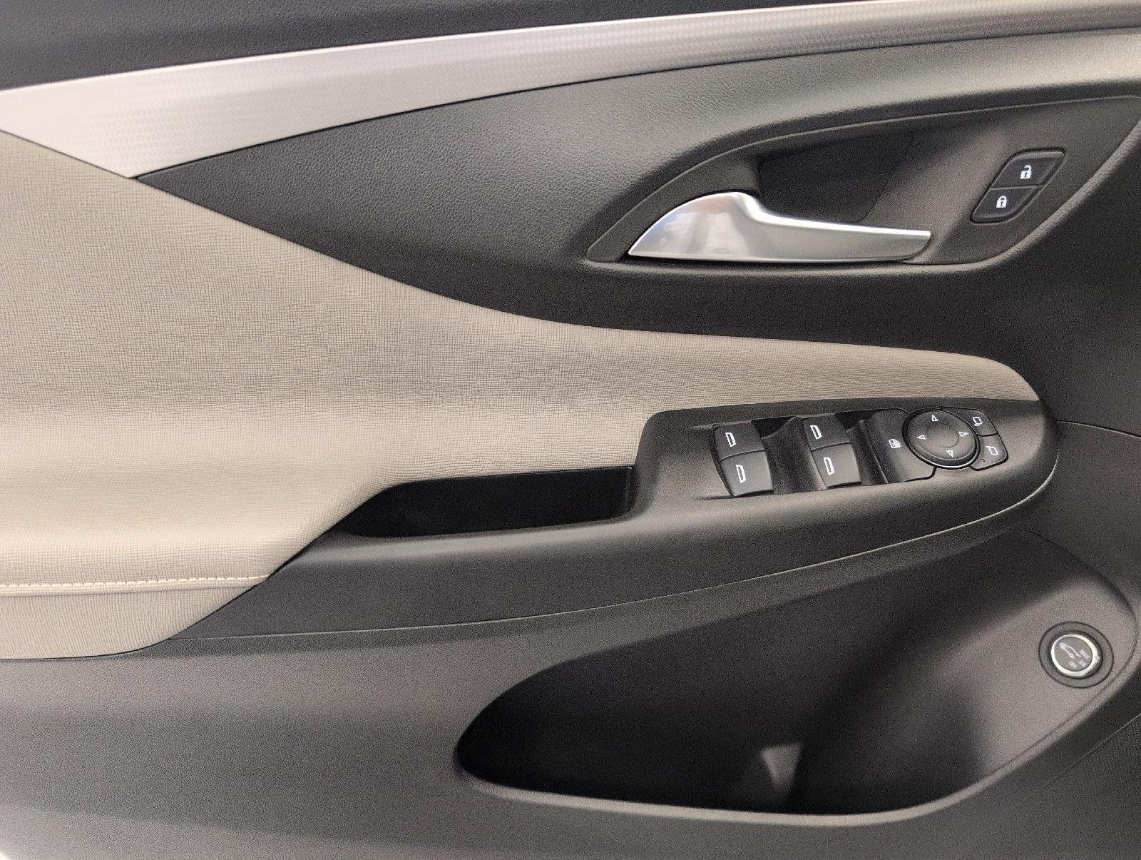 Certified 2024 Buick Envista Avenir FWD image 26