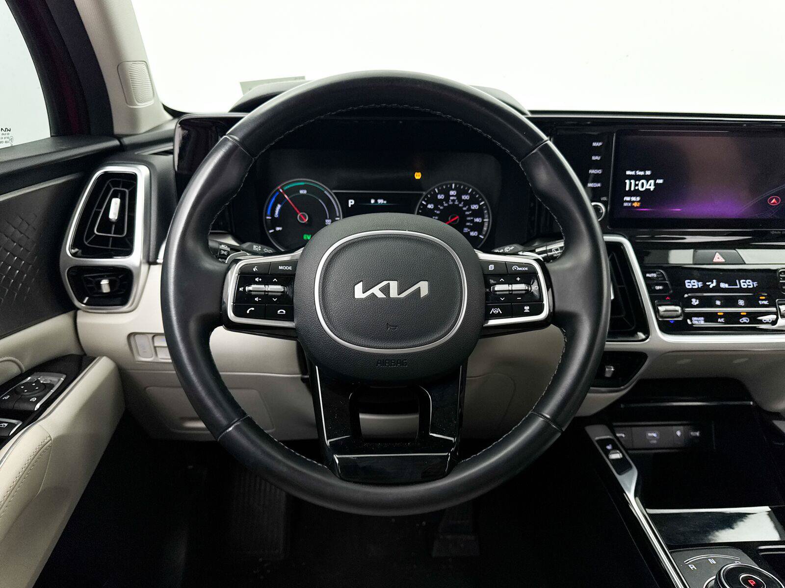 Used 2022 Kia Sorento SX AWD/4WD image 32