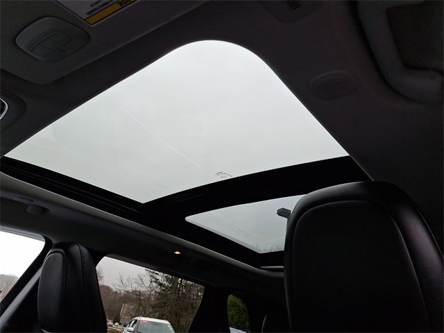 Used 2019 Jeep Cherokee Limited image 15