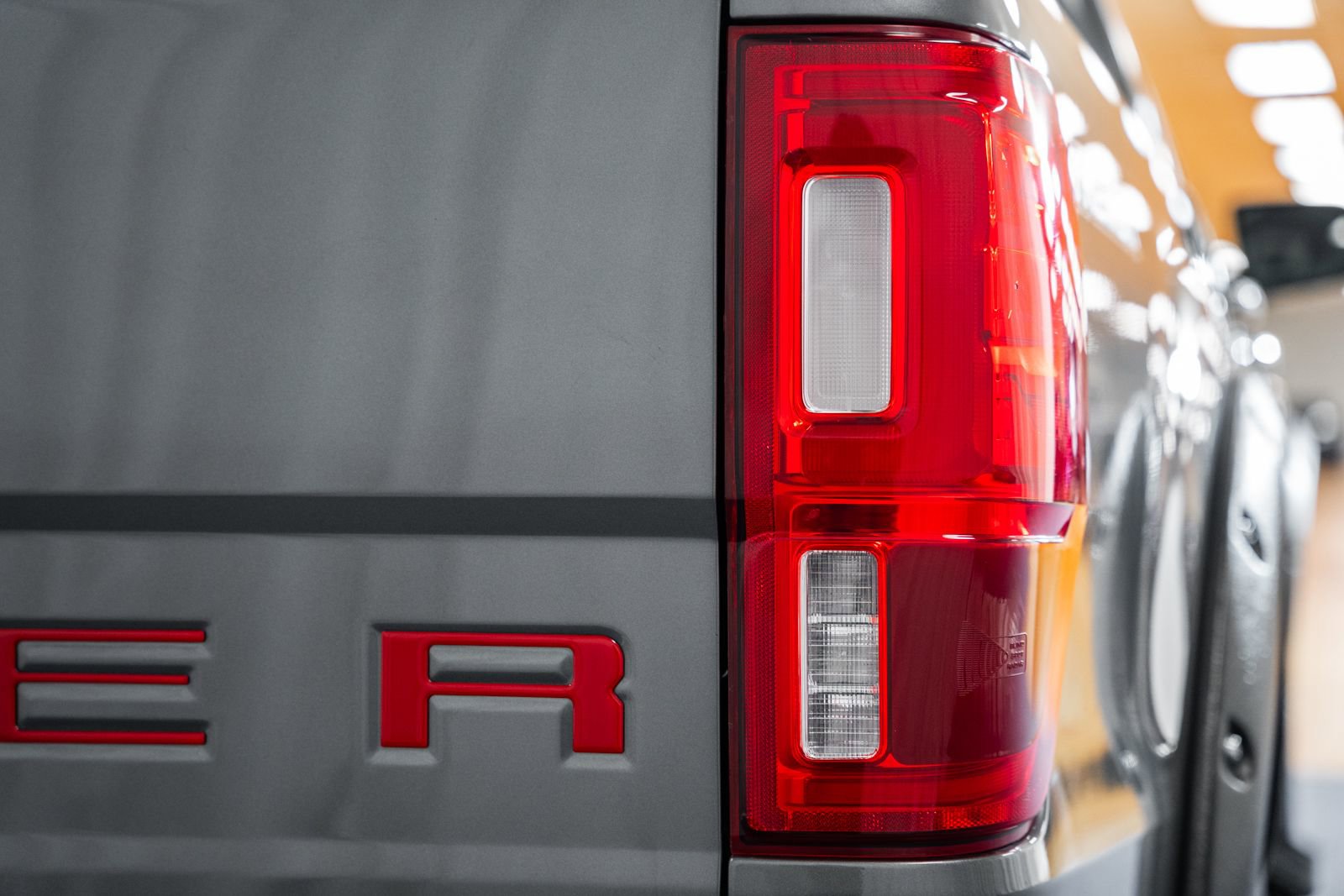 Certified 2022 Ford Ranger Lariat w/ Tremor Off-Road Package image 25