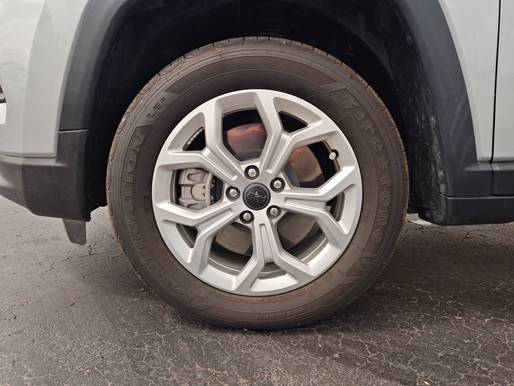 Used 2025 Jeep Compass Sport AWD/4WD image 10
