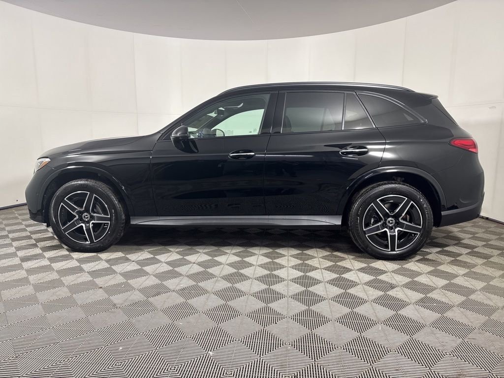 New 2026 Mercedes-Benz GLC 300 4MATIC image 2