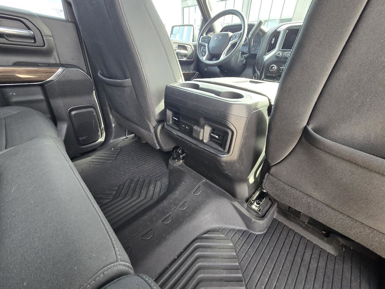 Used 2022 Chevrolet Silverado 1500 RST w/ Bed Protection Package AWD/4WD image 17